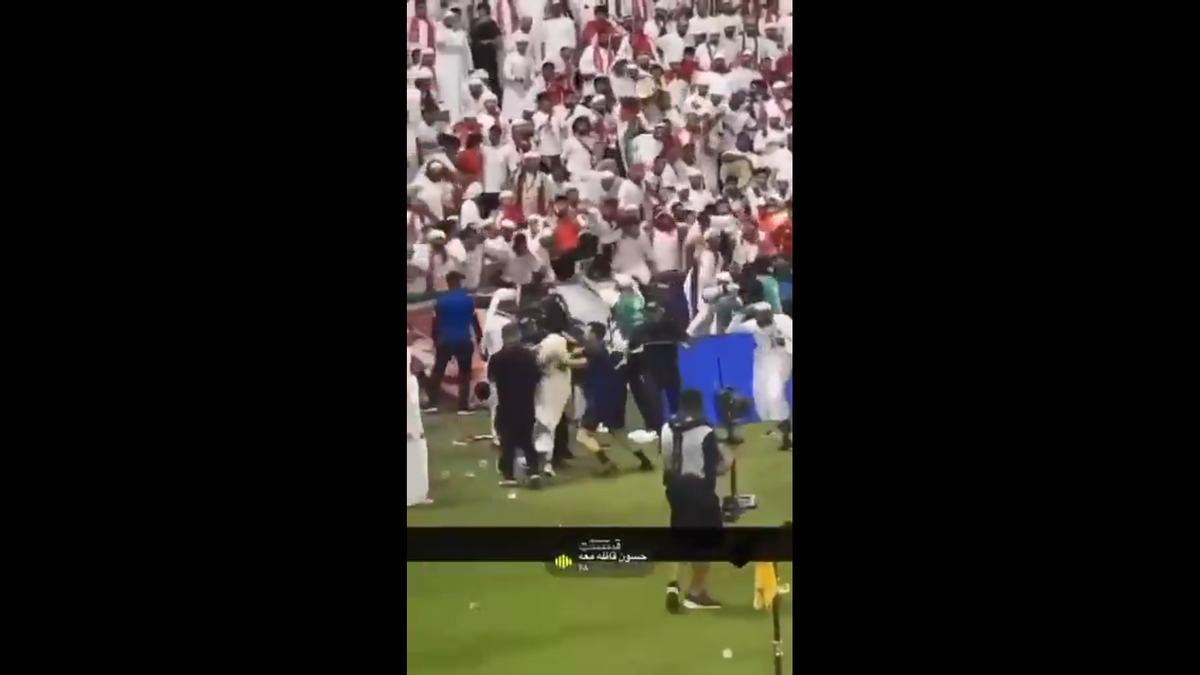 Incidente în timpul meciului Qatar - Emiratele Arabe Unite