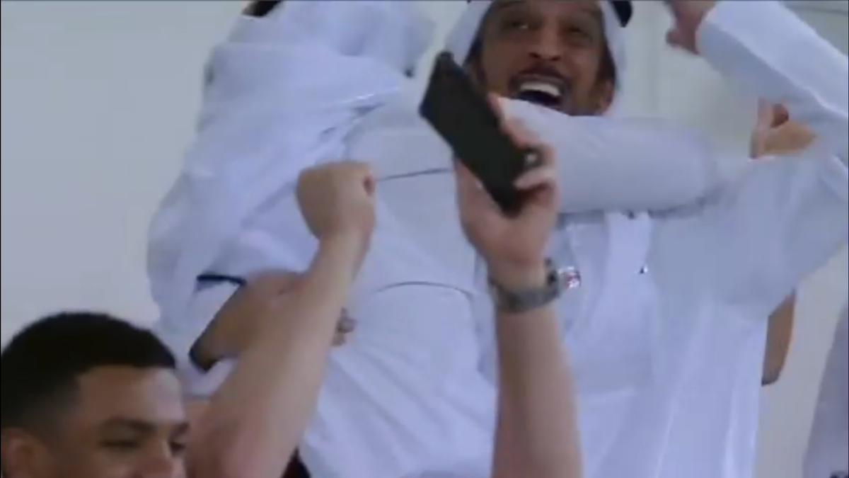 Qatar - Emiratele  Arabe Unite