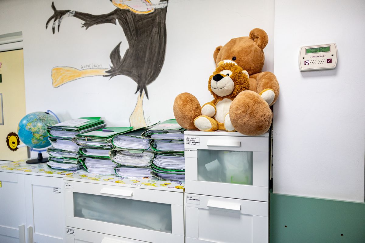 Momente speciale la Cluj » Jucătorii de la CFR au adus zâmbete și speranță copiilor de la Institutul Oncologic