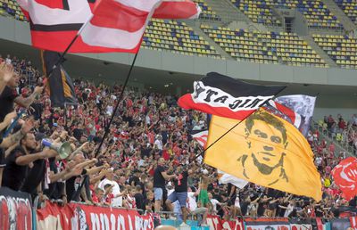 Atac în plin! Legenda lui Dinamo l-a DEMOLAT pe fostul președinte: „Dă multe lecții! Nu ți-e, mă, rușine?”