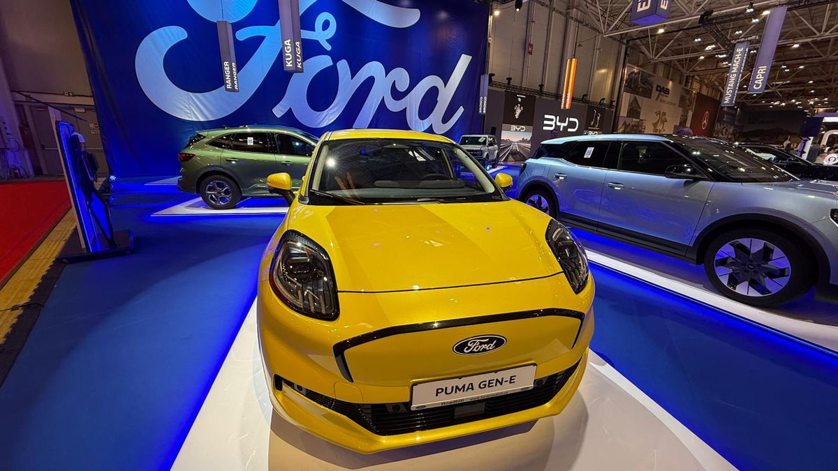 Prima mașină electrică 100% românească este mai ieftină decât Dacia Duster » Bateriile sunt fabricate la Craiova!