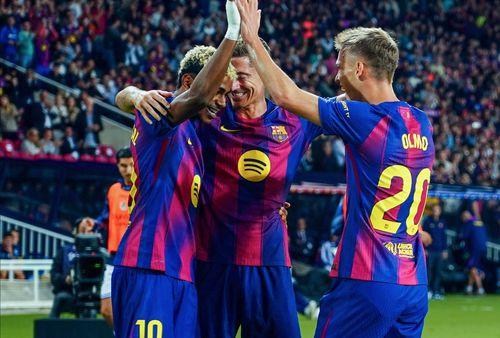 Dani Olmo (dreapta, numărul 20). Foto: Imago