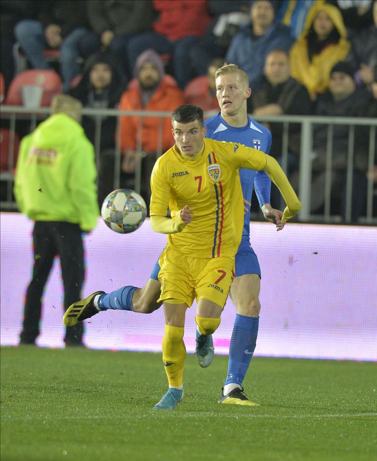 ROMÂNIA U21 - FINLANDA U21 4-1 // FOTO Cristianolteanul! Show al lui Mihăilă într-o victorie superbă a tricolorilor mici! Naționala lui Rădoi, prima în clasament!