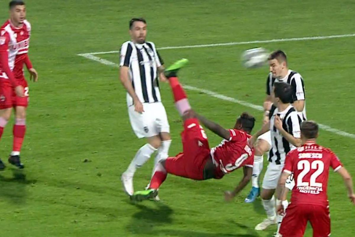 DINAMO - ASTRA. Faze superbe la cele două goluri: foarfecă Magaye Gueye, cursă senzațională Budescu