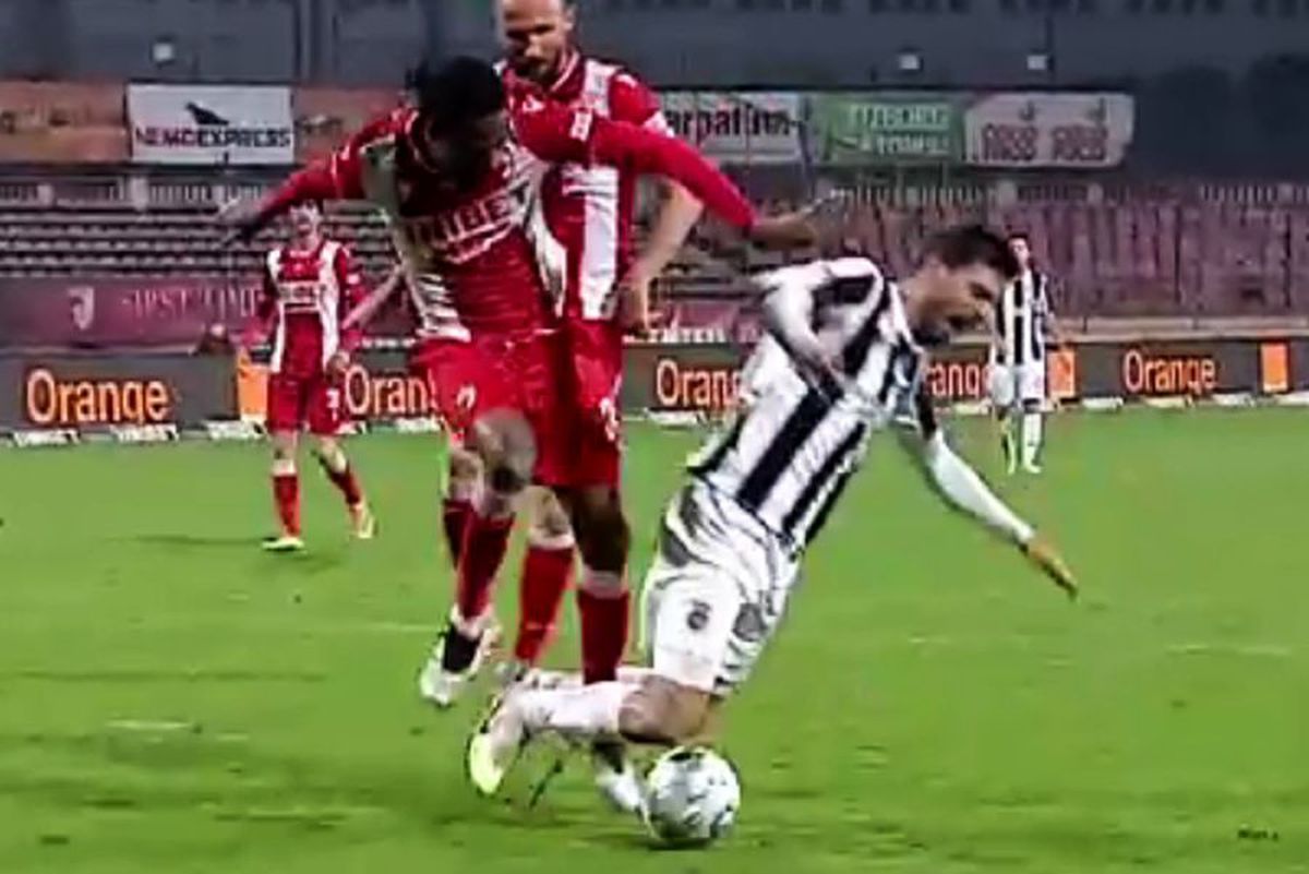 DINAMO - ASTRA 1-1. Oaspeții au cerut penalty, Chivulete n-a dat nimic! Faza care a provocat furia giurgiuvenilor: „Cel mai slab arbitru pe care l-am văzut în 25 de ani”