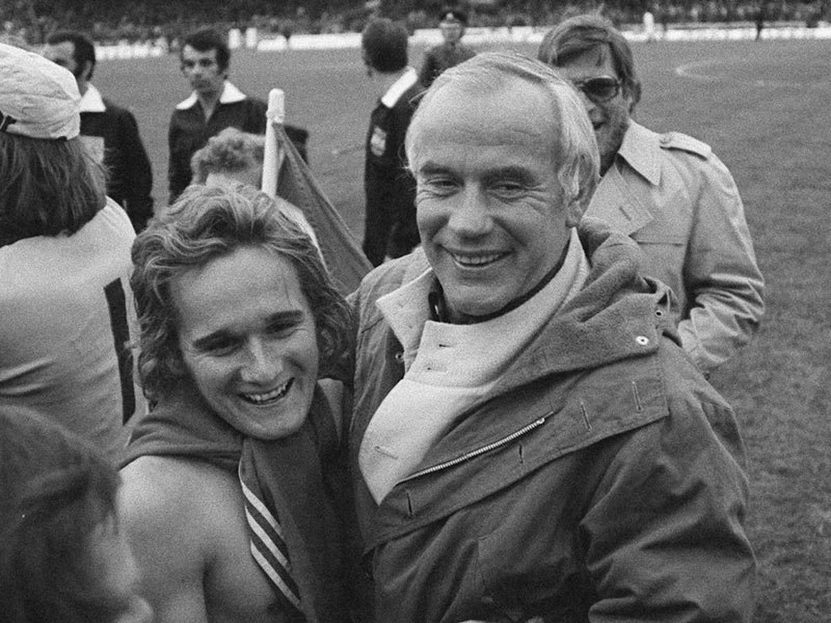 RETRO GSP - Allan Simonsen