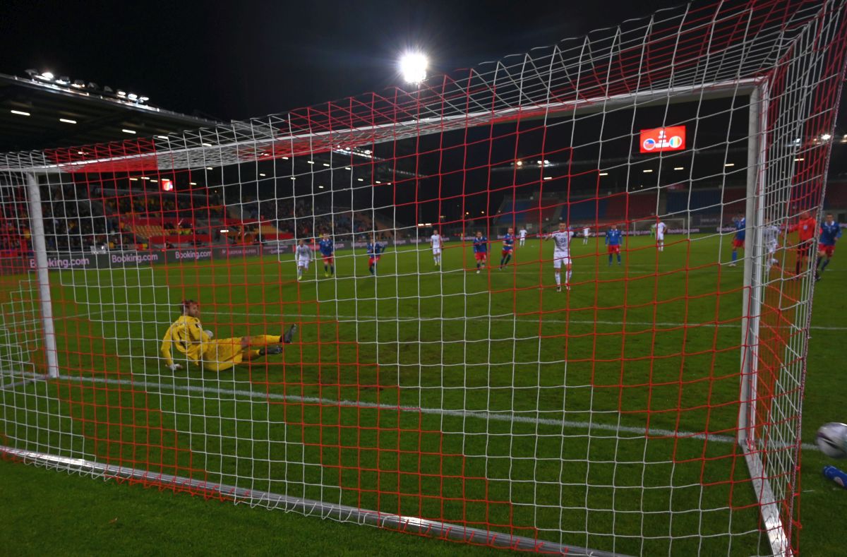 Atmosferă de calificare la Vaduz! Câți fani poartă România spre victorie