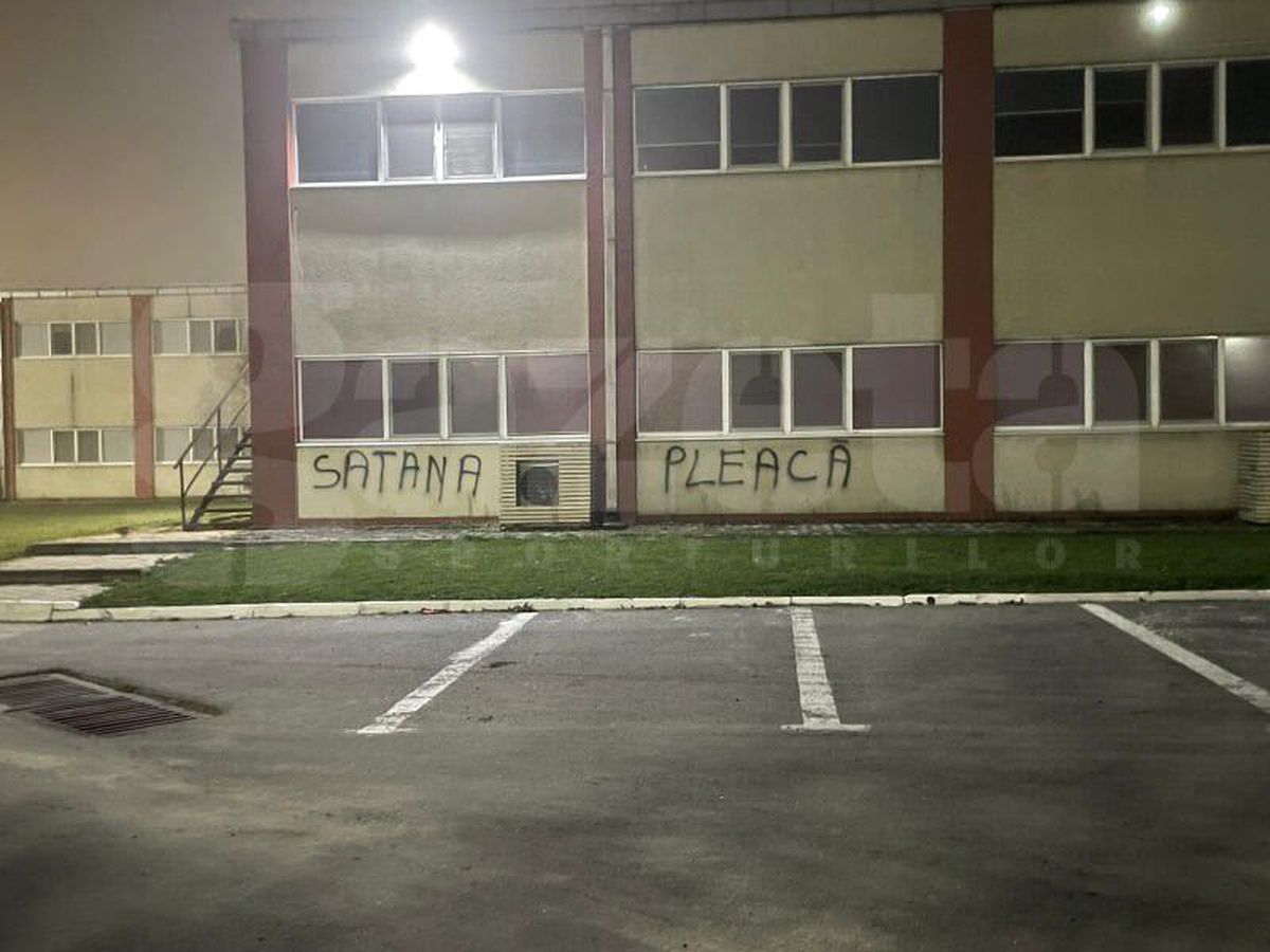 După baza din Berceni, ultrașii au vandalizat și palatul lui Gigi Becali: „Voiau să vină la mine acasă, vreau să facă pușcărie!”