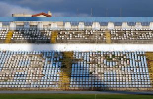 Ultimele licăriri ale stadionului Farul » Imagini dezolante cu arena pe care România bătea Olanda în urmă cu 15 ani