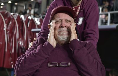 Povești savuroase cu Mache, primul șef de galerie de la Rapid: „Sper să mai apuc încă un titlu și după aceea «nani»” + „Denumirea de «câinii roșii» îmi aparține! De la câinii comuniști”