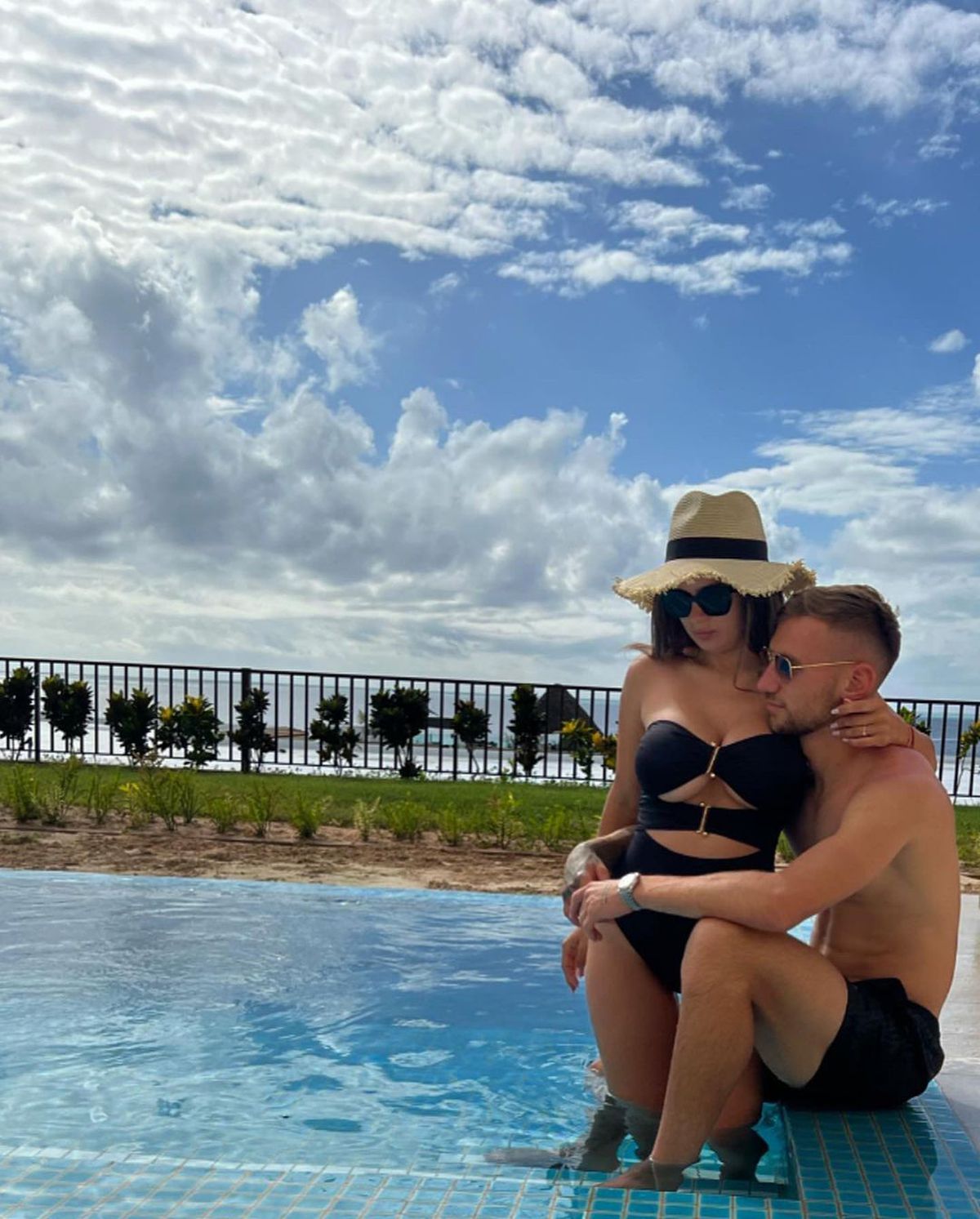 WOW! Cum arată iubita lui Denis Drăguș, la doar o săptămână după ce a născut