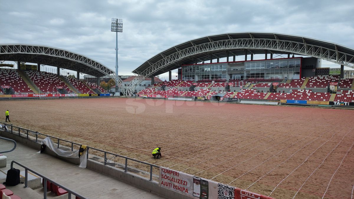 Cum arată lucrările la stadionul „„Francisc Neuman” din Arad