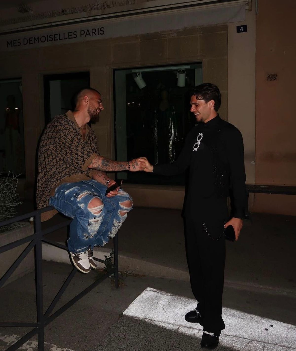 Ianis Hagi, actor sau fotbalist? » Apariția lui la Mogoșoaia a stârnit reacții împărțite: „Hai înapoi!” și „Suntem o nație de ratați!”