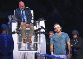 Stefanos Tsitsipas a abandonat în al doilea meci de la Turneul Campionilor » A renunțat după doar 3 game-uri