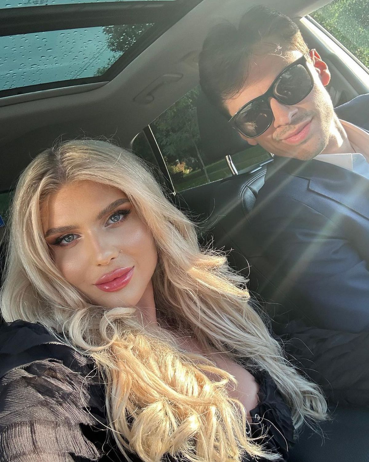 FOTO Logodnica lui Dorin Rotariu a făcut senzație la petrecerea clubului Astana » Floris Ariana a apărut în cea mai scurtă și mulată rochie