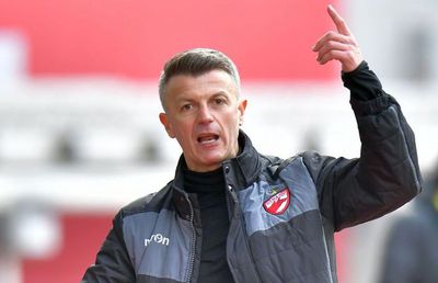 Pândește postul lui Burcă? Atac la antrenorul lui Dinamo: „Ce transferuri? Nu jucătorii sunt problema”
