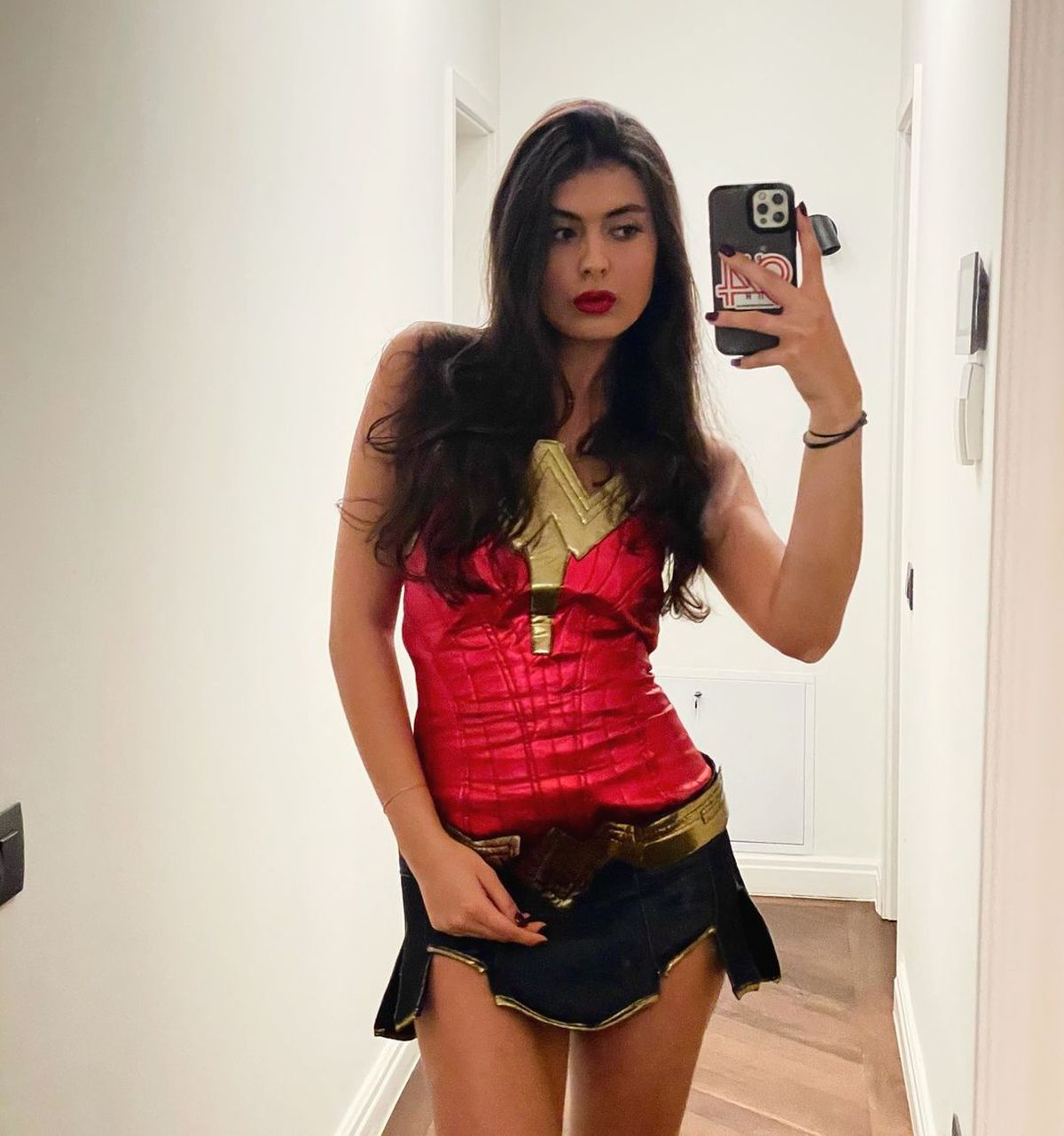 Reacția lui Ilie Dumitrescu atunci când a văzut o poză recentă cu unica lui fiică: „E o relație specială între ei!” » În brațele cui apare Mayra