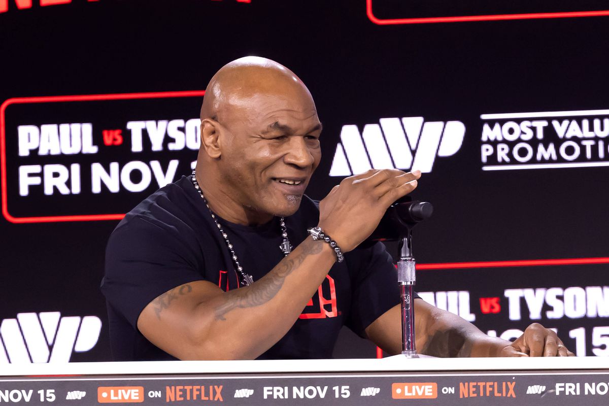 Mike Tyson, conferință înainte de meciul cu Jake Paul