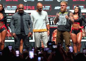 Mike Tyson s-a enervat înainte de meciul cu Jake Paul » A răbufnit în conferință: „Tu mă auzi?”