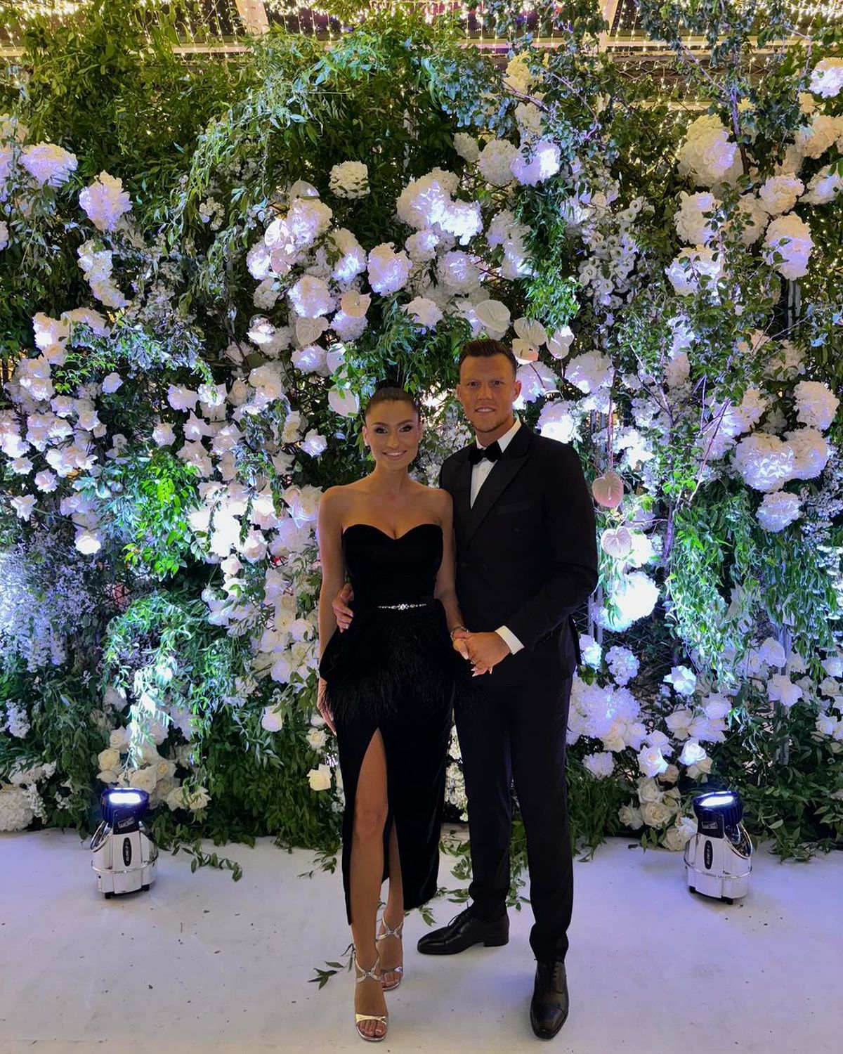 Pentru ele vor trage și mai tare pe teren! » Partenerele băieților din naționala României vor fi pe stadion la meciurile cu Kosovo și cu Cipru