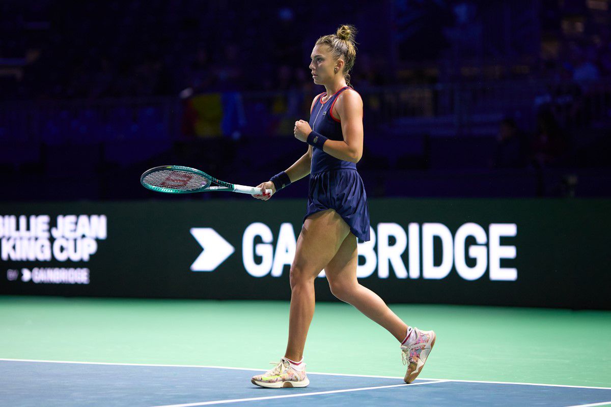 Ana Bogdan și Jaqueline Cristian la BJK Cup Finals