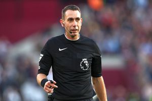 Decizia UEFA, după ce arbitrul englez s-a drogat în timpul EURO 2024