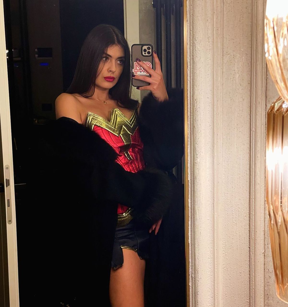 Reacția lui Ilie Dumitrescu atunci când a văzut o poză recentă cu unica lui fiică: „E o relație specială între ei!” » În brațele cui apare Mayra