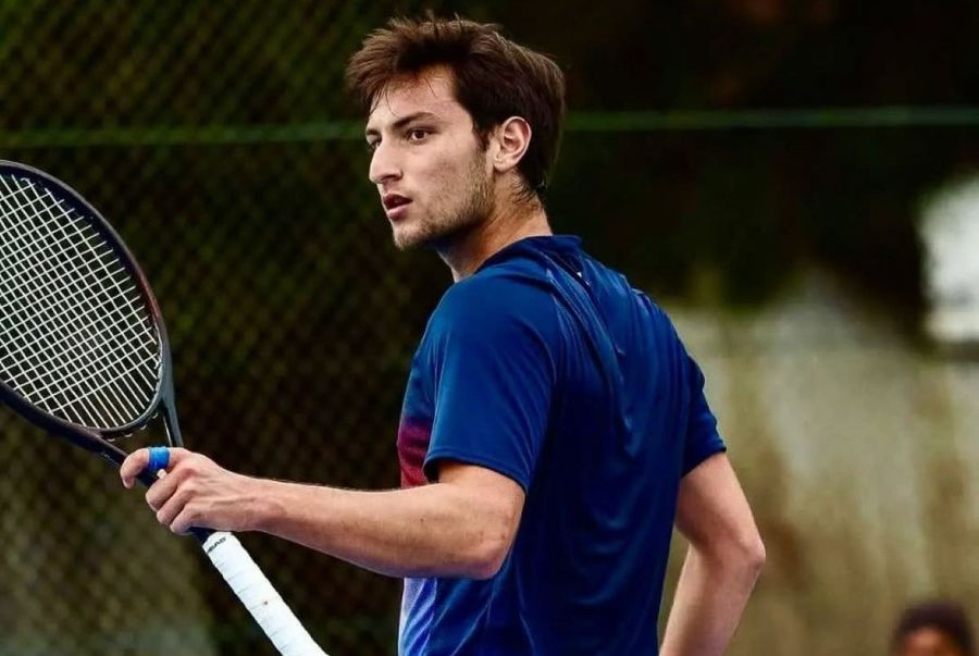 Gabriele Piraino Foto: Instagram Cadou de aniversare: o oră și jumătate de antrenament cu Jannik Sinner » „A fost foarte abordabil, are o aură specială”