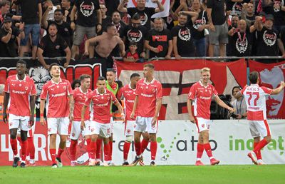 Legenda lui Dinamo a lăudat doi jucători: „Ei îmi plac” » Critică alți 3 fotbaliști: „Sunt egoiști”