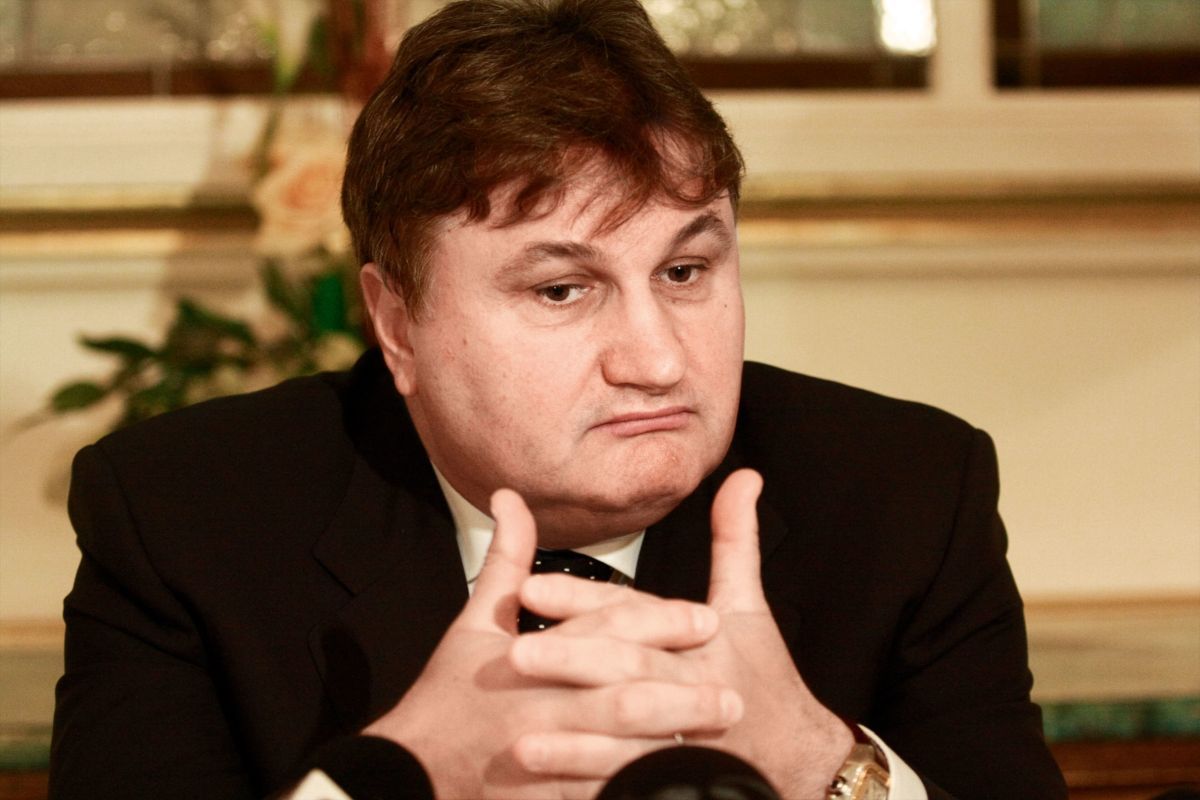 Eternul Gino Iorgulescu i-a „domesticit” pe granzi, în Adunarea Generală de la Brașov, și are cale liberă spre încă un mandat » Doar două echipe i s-au opus