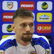 Mircea Lucescu și Ionuț Radu la conferința premergătoare meciului Bosnia - România / FOTO: Ionuț Iordache (GSP.ro)