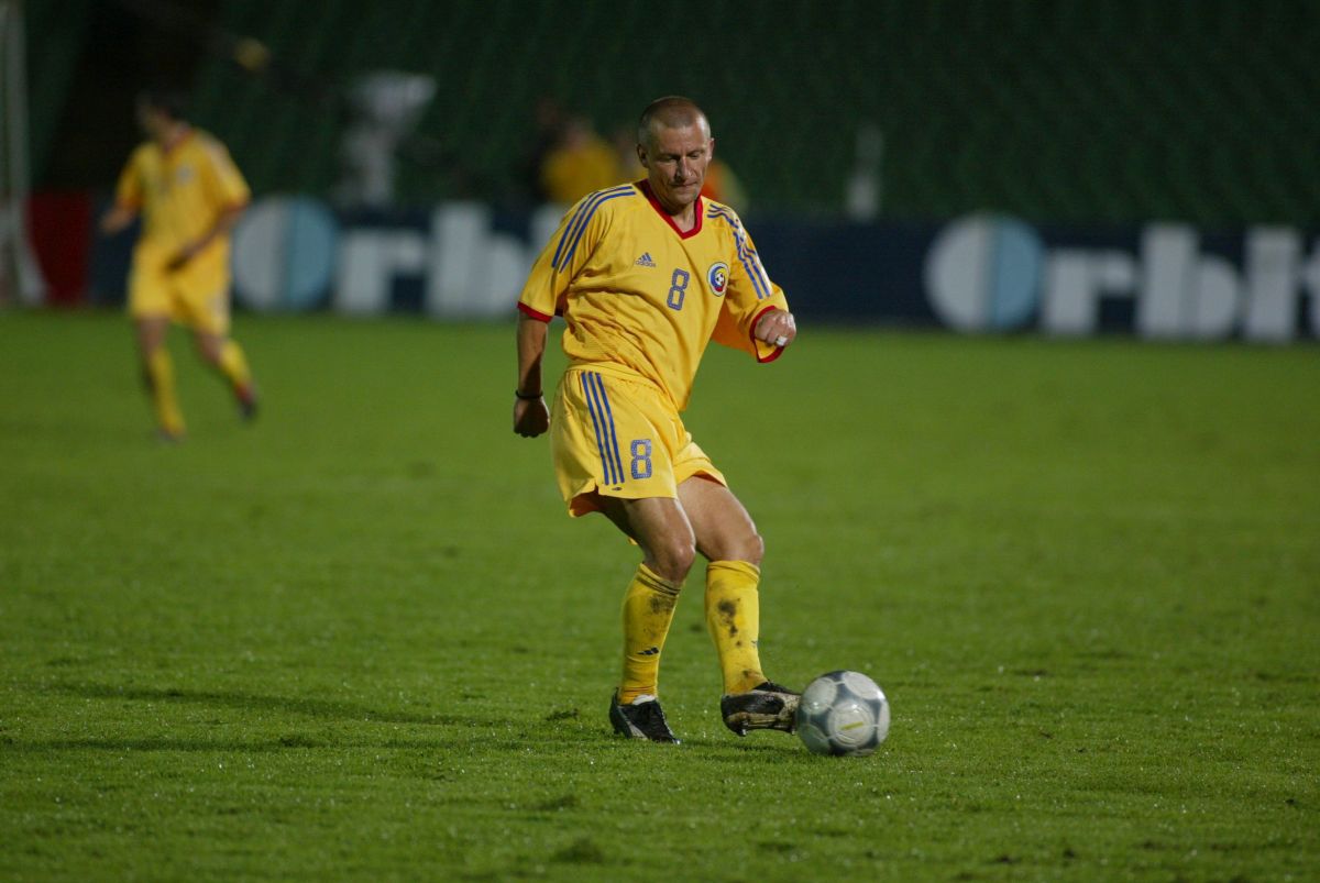 Ce simplu era atunci! Cristi Chivu, marcator ultima oară când România a învins în Bosnia: memorabil cu cine au terminat „tricolorii” meciul în poartă