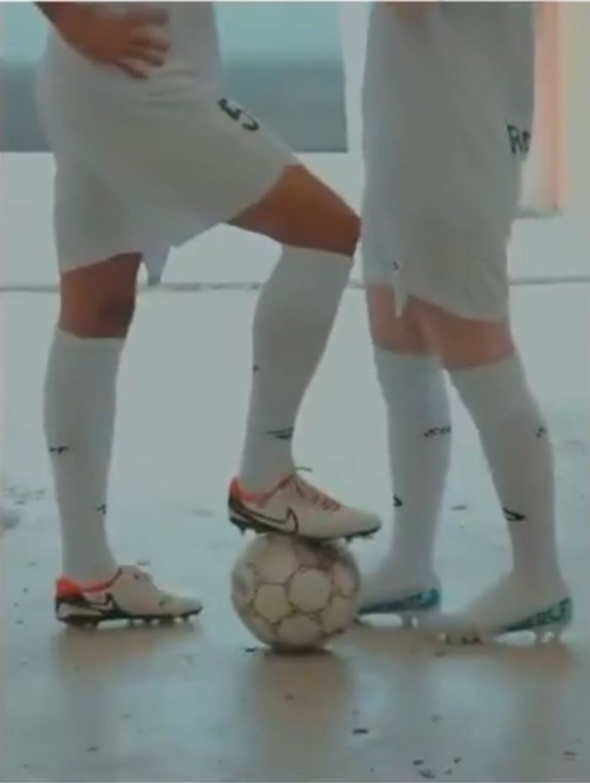 Furtună în Iran! Un clip apărut pe internet „fără voia fotbalistului” a pornit o anchetă pentru „încălcarea moralității publice” » Imaginile sunt acum pe tot internetul