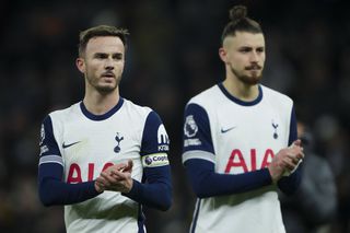 James Maddison îi este recunoscător lui Radu Drăgușin: „Atitudinea lui mă ține motivat”