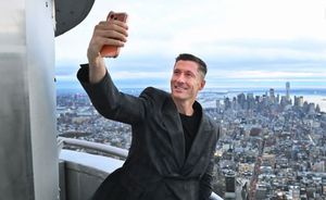 Scandal cu Robert Lewandowski! L-a dat de gol tocmai nevasta