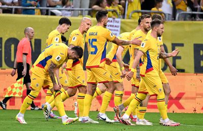 Giovanni Becali l-a citit pe Mircea Lucescu: „Ei doi sunt intangibili pentru el”