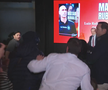 Imagini halucinante! Luis Rubiales, atacat cu ouă de propriul unchi la lansarea cărții