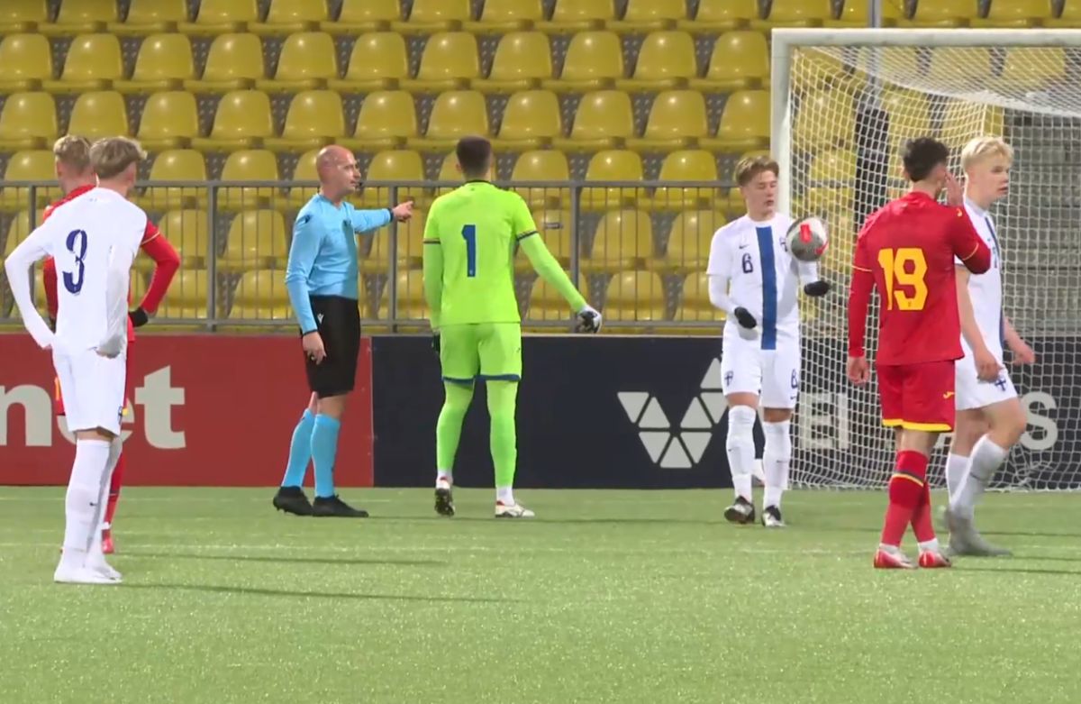 Furtună în Iran! Un clip apărut pe internet „fără voia fotbalistului” a pornit o anchetă pentru „încălcarea moralității publice” » Imaginile sunt acum pe tot internetul