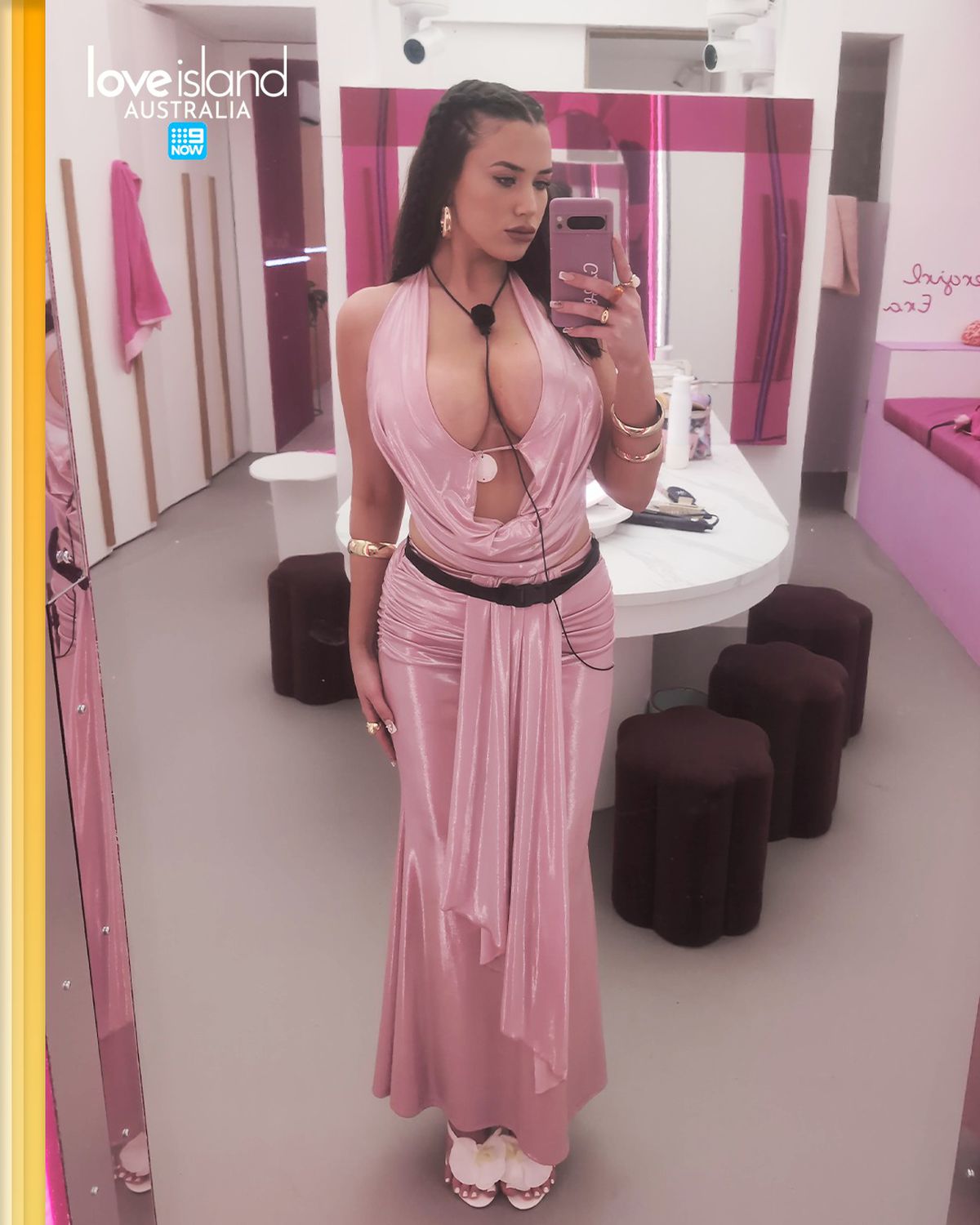 Controversata ispită de la Insula Iubirii l-a cucerit pe fotbalistul retras la 22 de ani: „Dacă vreau un tip, întotdeauna îl obțin!”