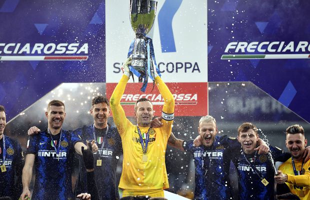 Titularul naționalei României și-a amintit de perioada în care a fost coleg cu Dzeko: „O legendă cu o carieră incredibilă”