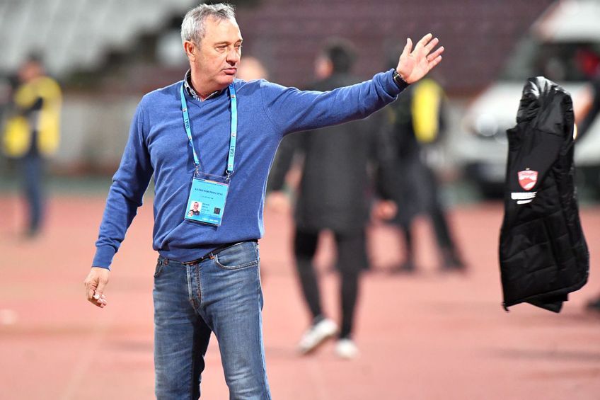 Vladimir Cohn (77 de ani), fost acționar la Dinamo, nu crede că Mircea Rednic (59 de ani) este antrenorul potrivit pentru formația din Ștefan cel Mare.