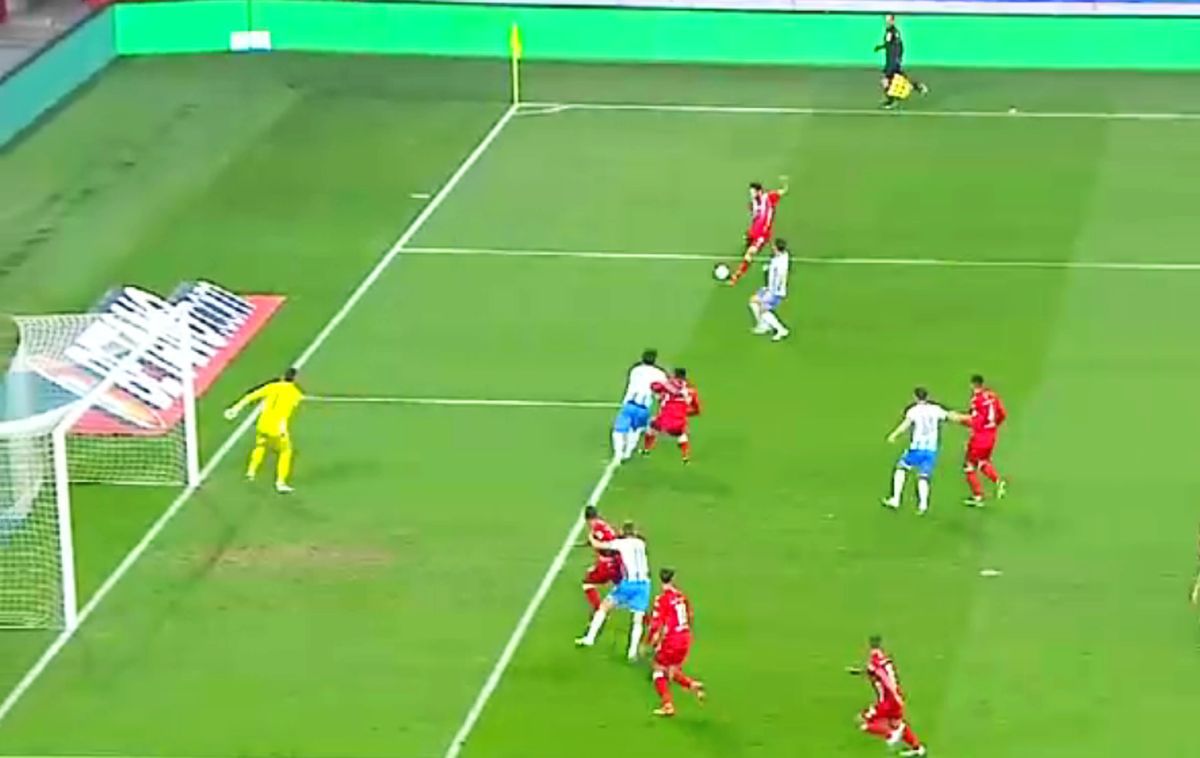 CSU Craiova - UTA, fault Bancu / FOTO: Captură TV @Digi Sport 1