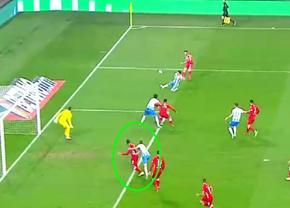 Haosul din arbitraj continuă, deşi Vassaras spunea că nu sunt probleme! Chivulete n-a văzut un penalty clar în CSU Craiova - UTA