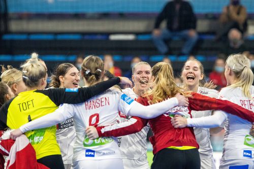 Danemarca a învins Brazilia, scor 30-25, și s-a calificat în semifinalele Campionatului Mondial de handbal feminin.