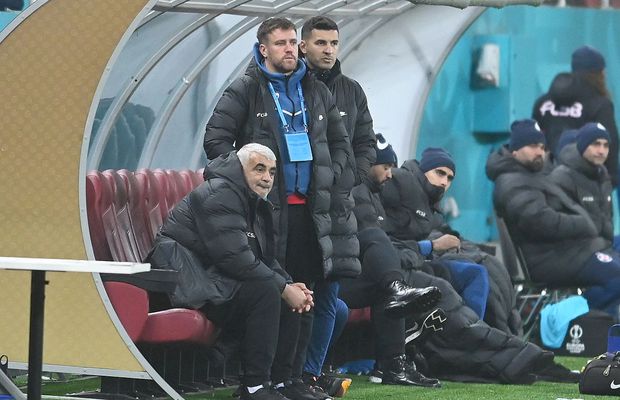 Situație jenantă la FCSB - CFR Cluj » Dan Petrescu are trofee câte meciuri au Pintilii și Strizu la un loc!