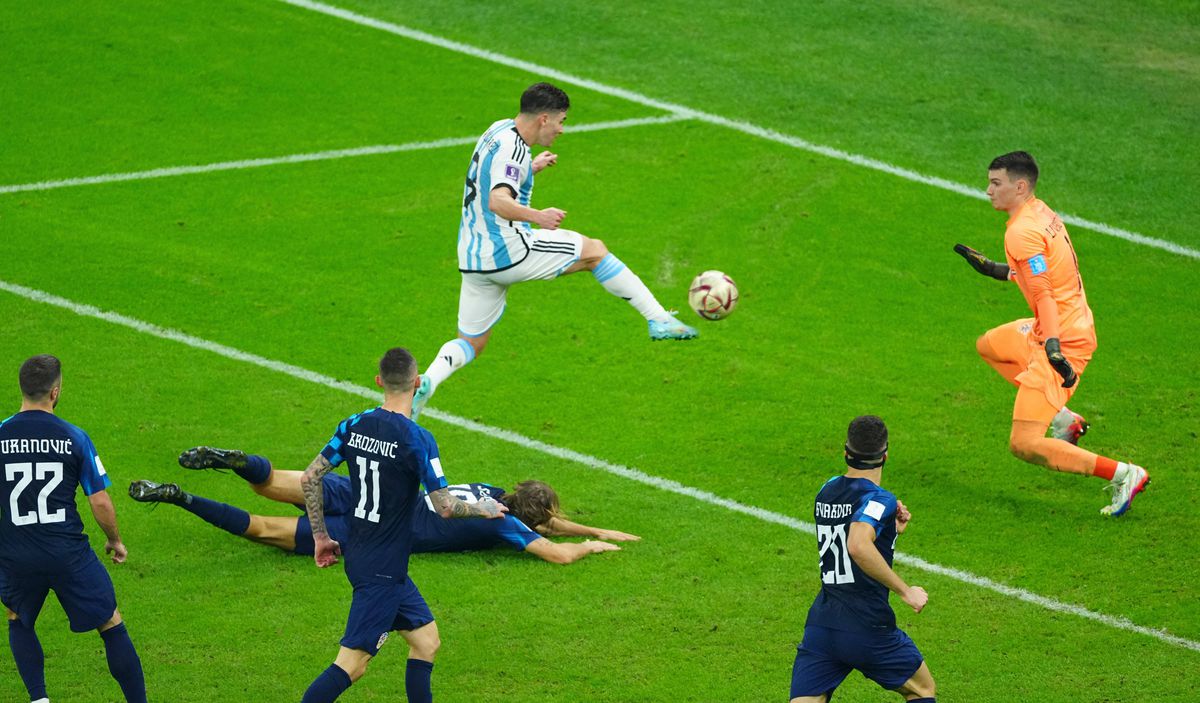 Reacție vehementă după Argentina - Croația: „Golul doi e o porcărie! O întâmplare tălâmbă”