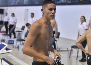 David Popovici intră cu al 5-lea timp în finala la 100 m liber, la Campionatul Mondial în bazin scurt din Australia