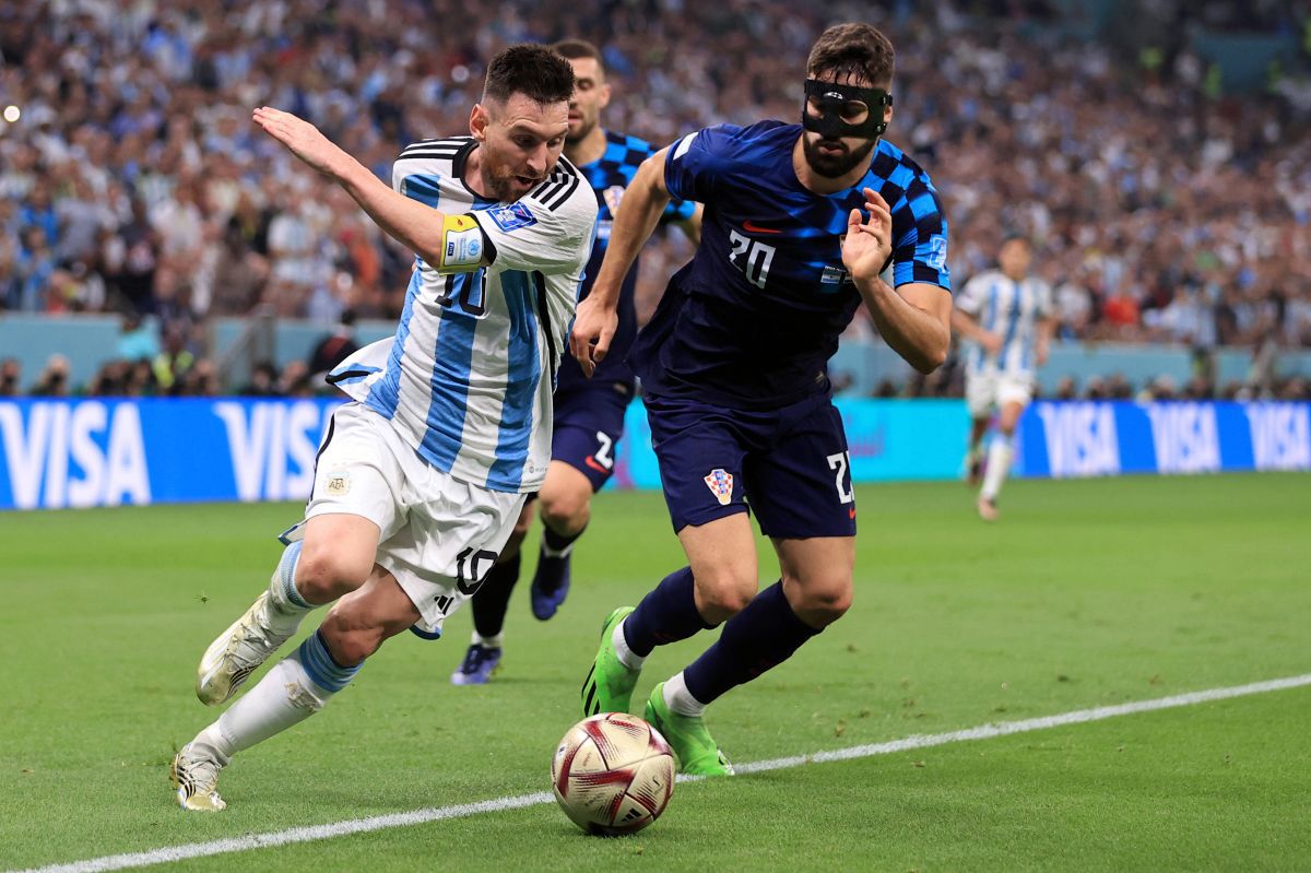 Fost internațional român: „Ne trebuie un Institut de Cercetare. L-ați văzut pe Messi cum îl ia în sprint pe acel puști de 20 de ani? Sigur nu e de la mierea de Manuka”