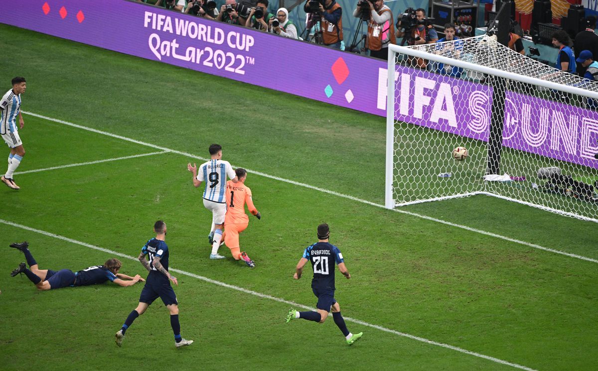 Reacție vehementă după Argentina - Croația: „Golul doi e o porcărie! O întâmplare tălâmbă”