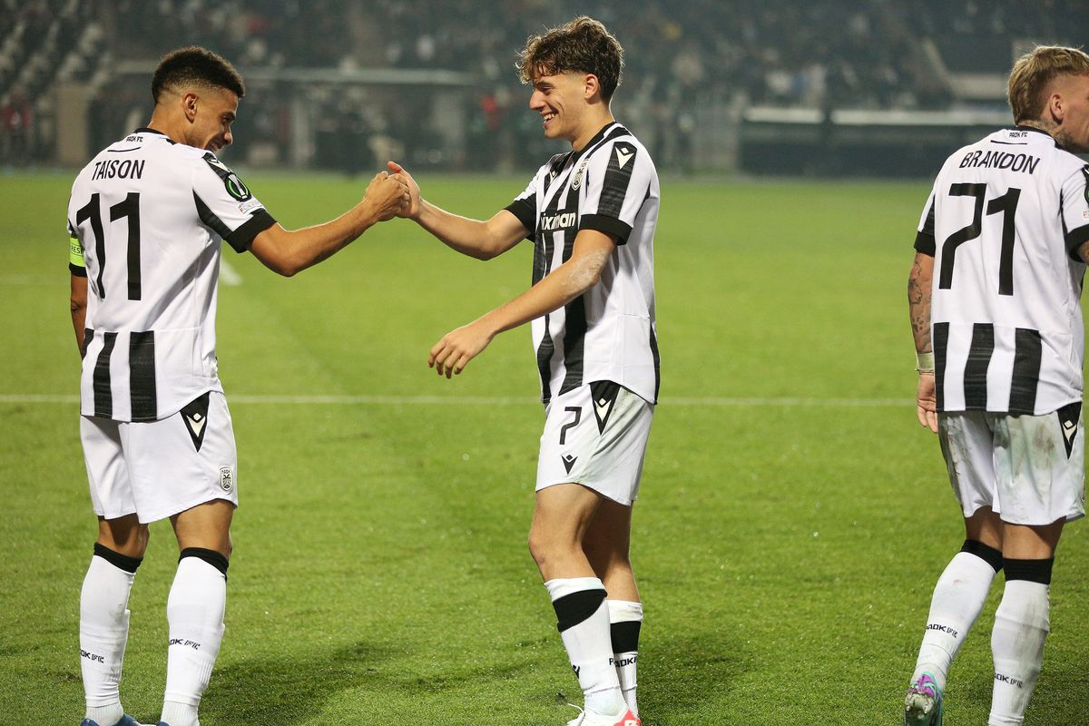 Răzvan Lucescu, invincibil în Conference League